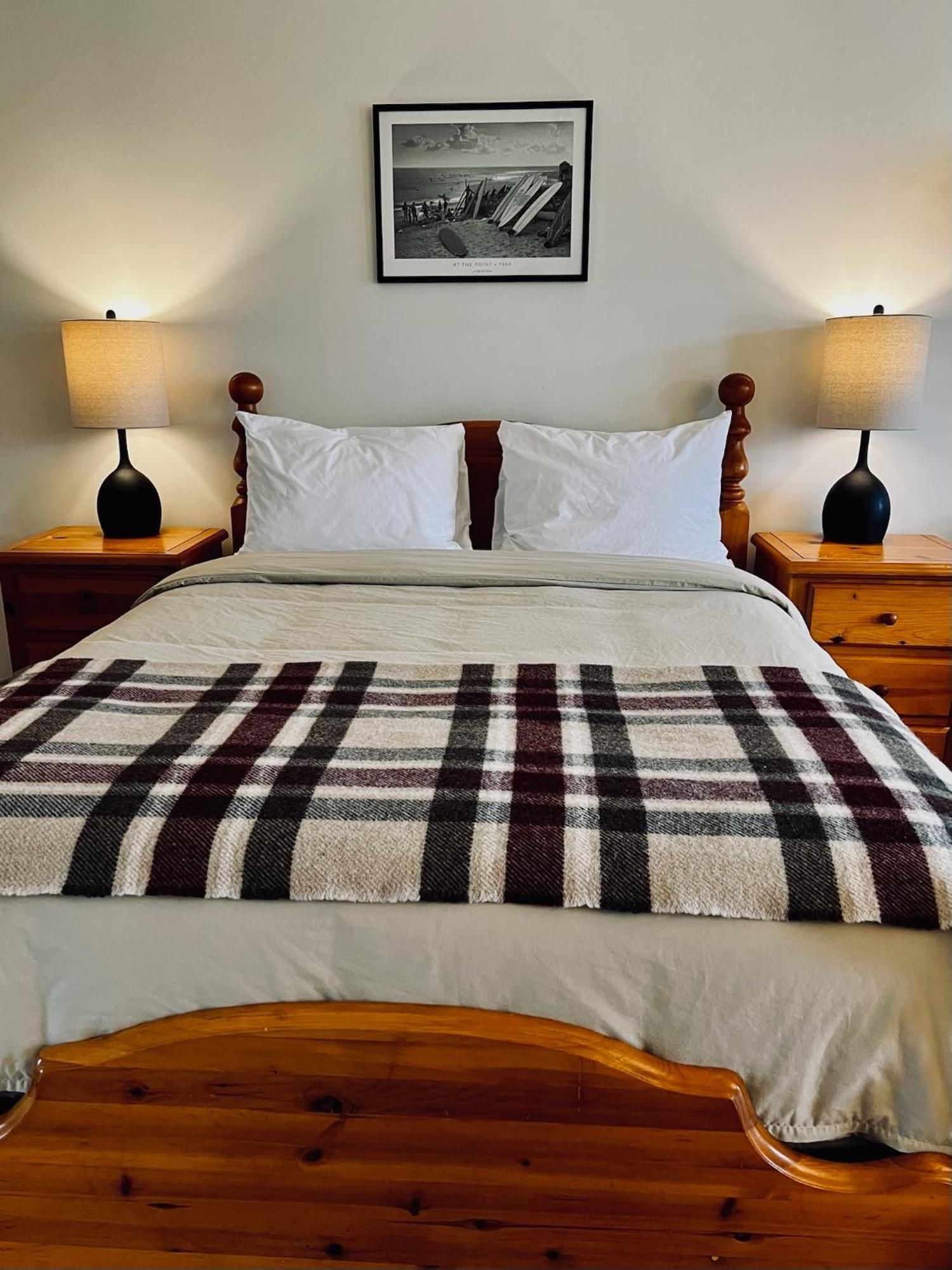 Island Village Properties At Fred Tibbs Tofino Camera foto